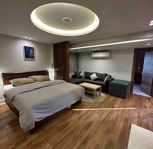 Wonderful 1Br Studio Apt W/ Hot Tub