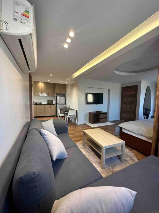 Wonderful 1br Studio Apt W/ Hot Tub Apartment Cairo